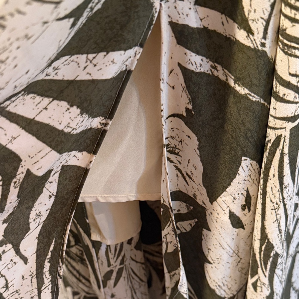 Lauren Ralph Lauren Olive and Cream Botanical Tie-Waist Maxi Dress - Picture 6 of 6